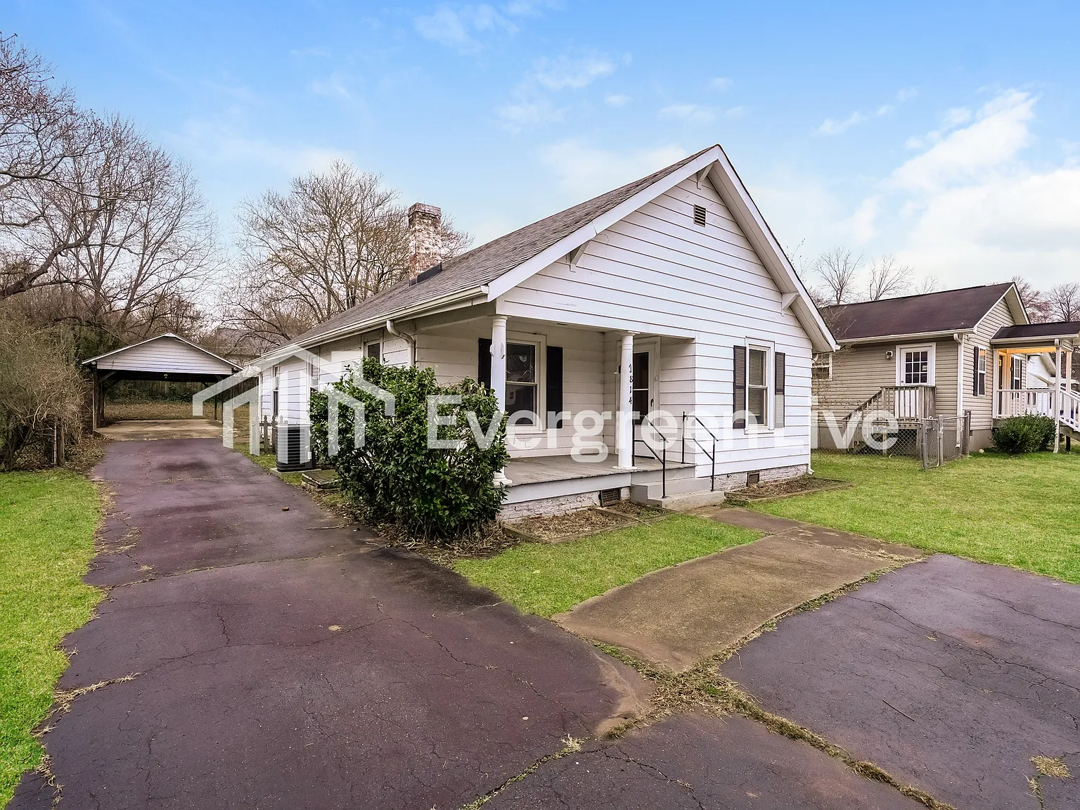 3 bed, 1.0 bath, 1068 sqft, $1,395 — Photo 2