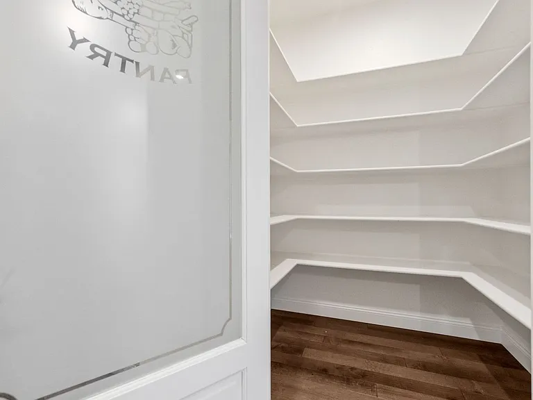 1015 N Cantlon Ln — Photo 18