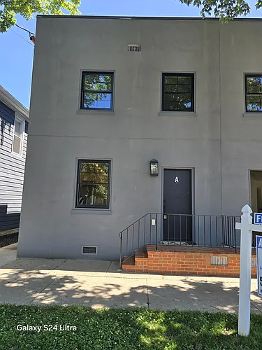 1401 Charles St Photo 1