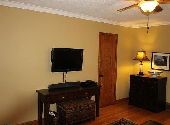 5th image of 4149 Aldrich Ave S