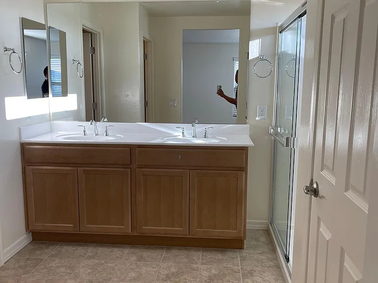 8309 E Impala Ave — Photo 6