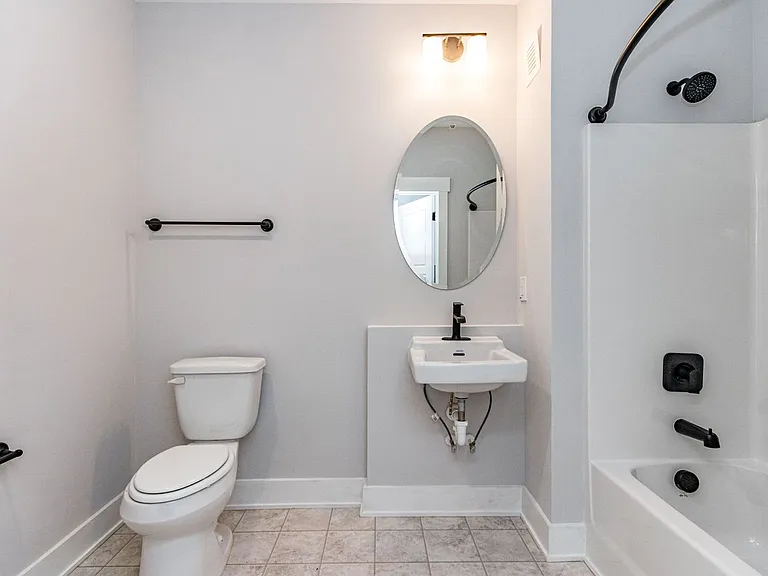 639 N. O'Neil St — Photo 13