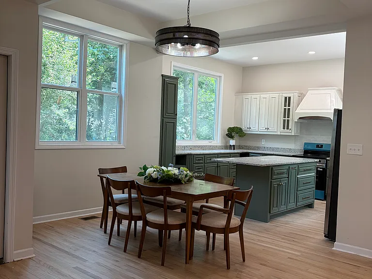 4648 Orchid Dr — Photo 7