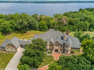 10075 NW Beaver Dr, Johnston, IA 50131