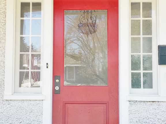 Beautiful Entrway