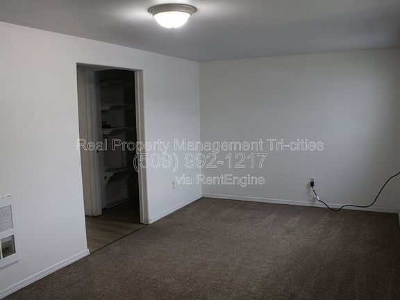 2nd image of 508 9th St APT 3