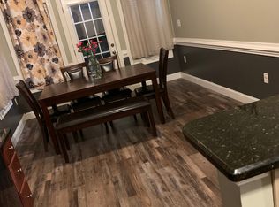 300 Hawks Bluff Dr, New Bern, NC 28560