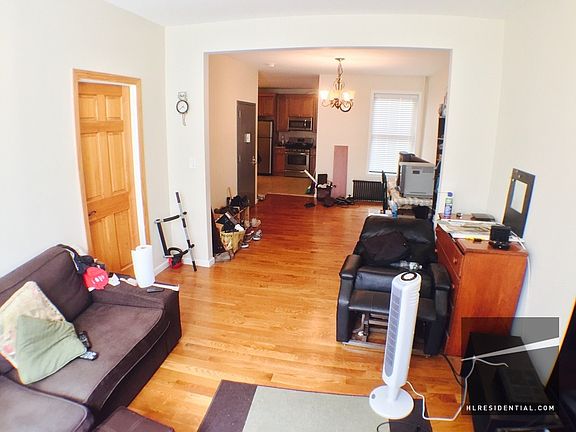 5th image of 3403 30th Ave APT 2