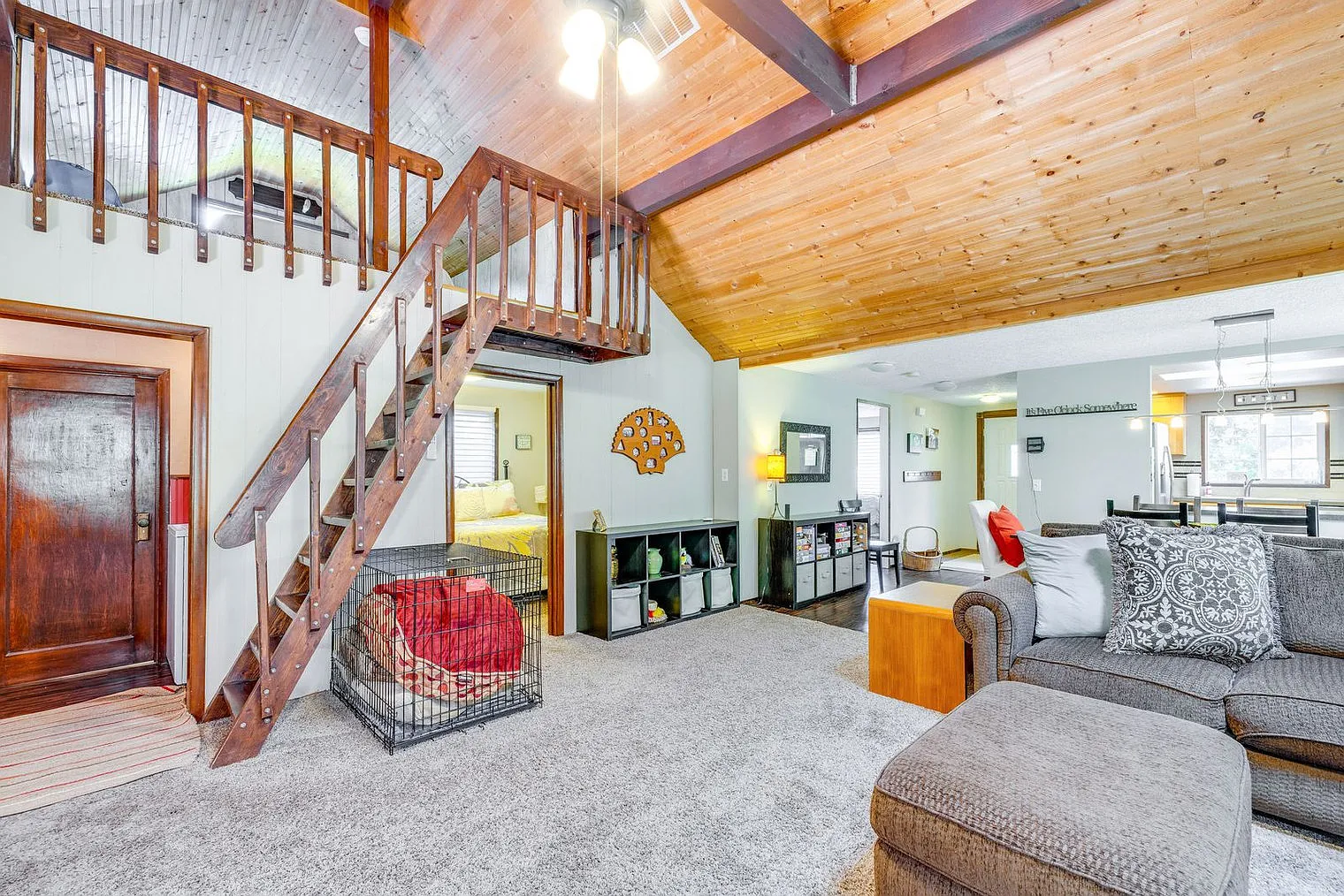 2 bed, 1.0 bath, 1097 sqft, $3,340 — Photo 3