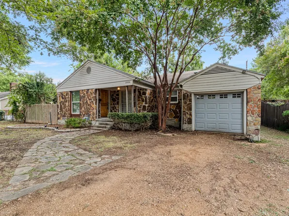 1006 Briarwood Dr, Garland, TX 75041