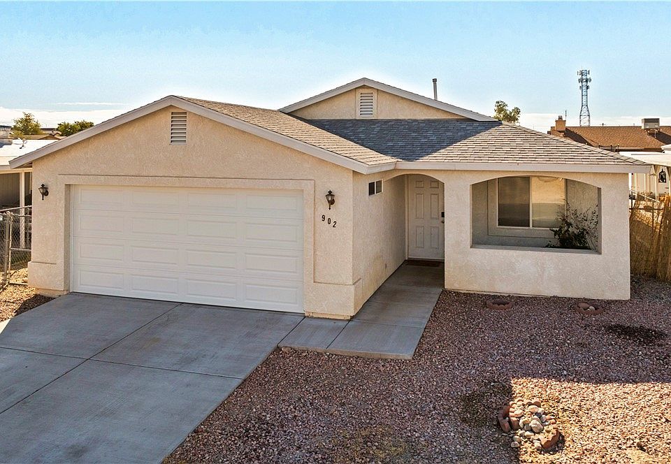 1st image of 902 Glen Drive