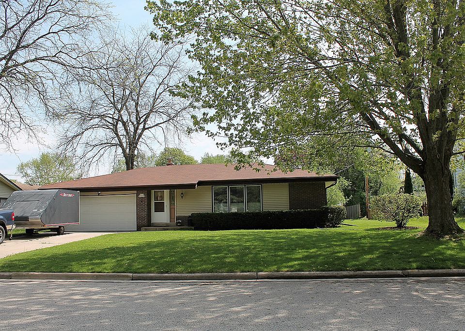 1st image of N115W15235 Potomac Cir