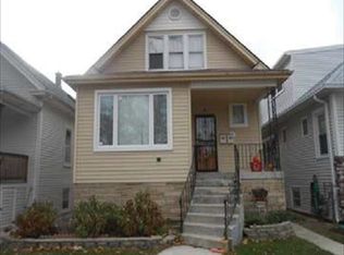 5211 W Berenice Ave, Chicago, IL 60641