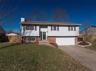 21 Beau Gon Dr, Swansea, IL