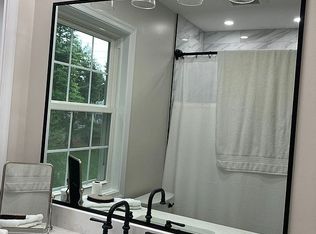 12467 Henderson Rd, Clifton, VA 20124