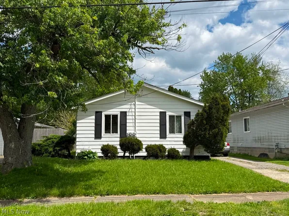645 & 647 Van Everett Ave, Akron, OH 44306