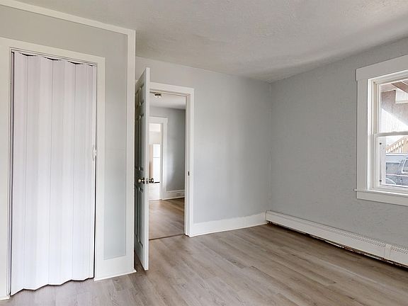 3rd image of 9 Riverbank Ct #A