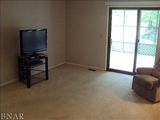 3rd image of 1 Wilshire Ct