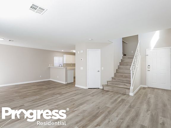 5th image of 5325 Creeping Ivy Ct