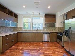 10501 Stone Ave N #11, Seattle, WA 98133