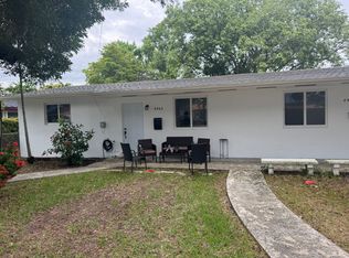 8963 SW 34th St, Miami, FL 33165