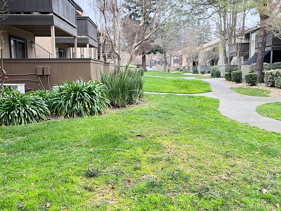 2nd image of 7336 Greenhaven Dr APT 235