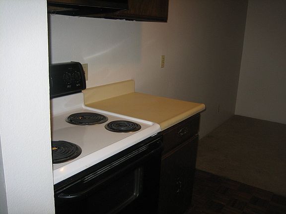 3rd image of 7495 E Quincy Ave APT 206