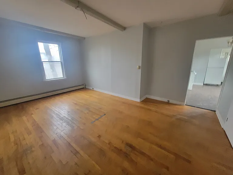 17 Duke St #1 — Photo 4