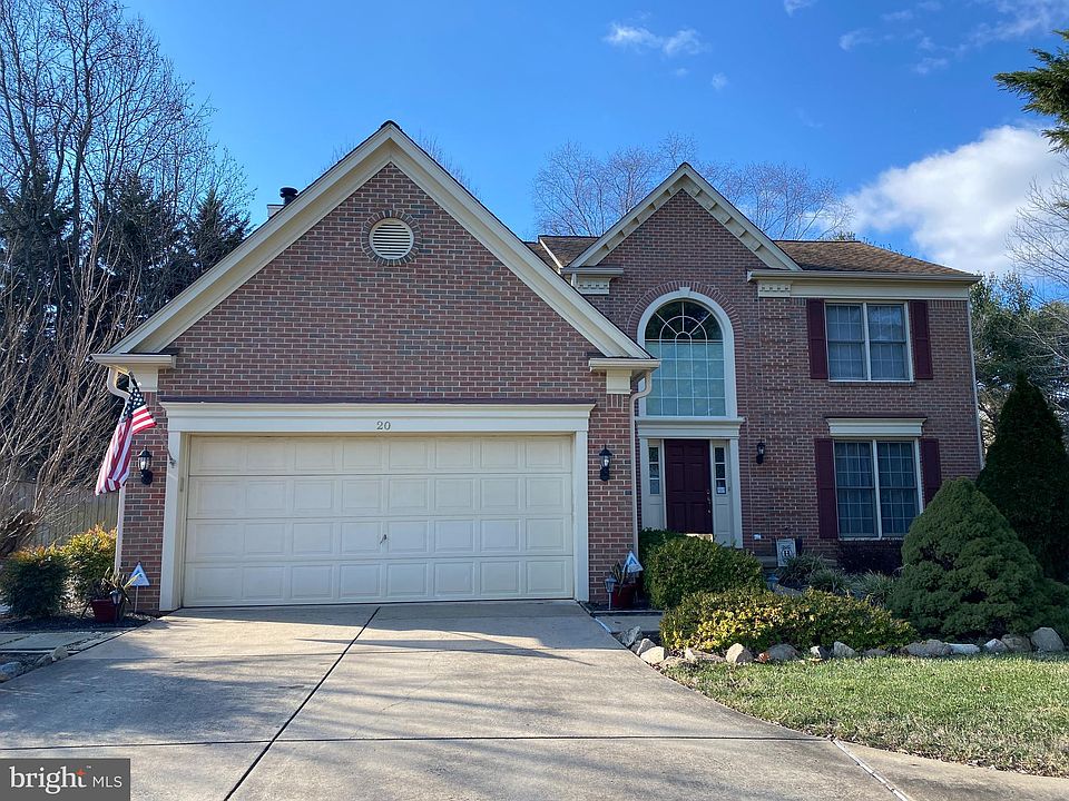 1st image of 20 Banbury Ct