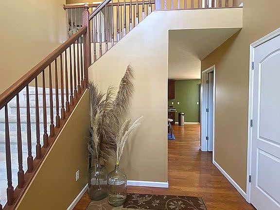 5th image of 51349 Gilroy Ct