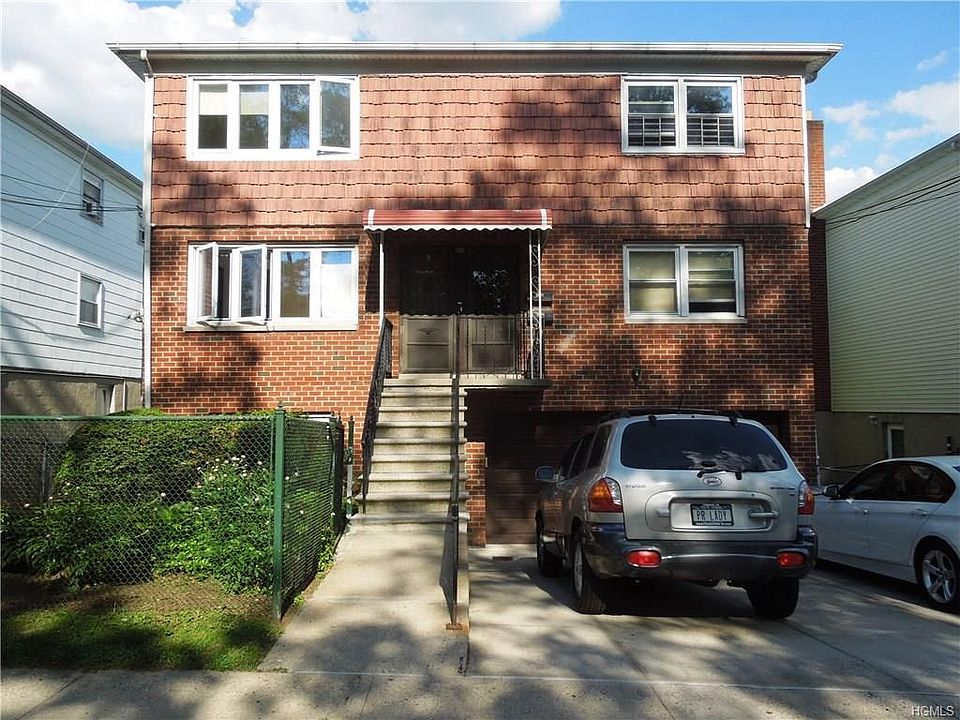 1st image of 156 Truman Ave #2
