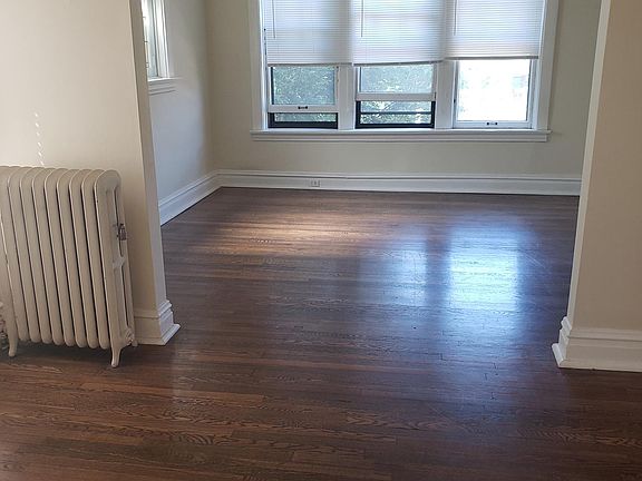 4th image of 4416 Laclede Ave APT 2W