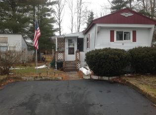 10 Pilgrim Ln, Center Ossipee, NH 03814