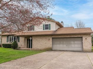 1934 55th St NE, Canton, OH