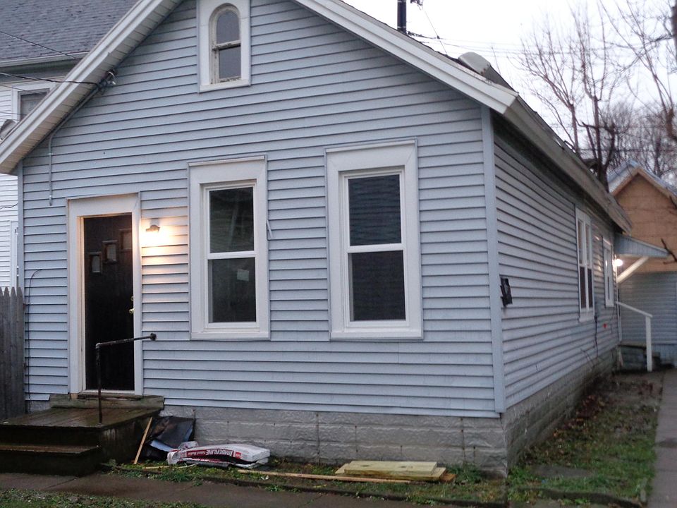 1st image of 288 Potomac Ave