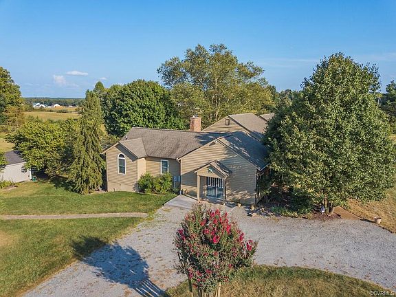 3rd image of 12526 Cedar Ln