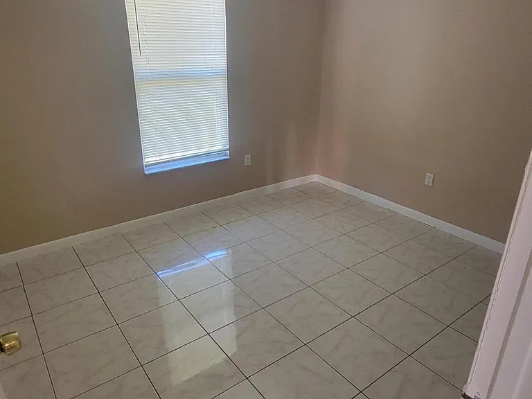 1837 Heartwellville St NW — Photo 12