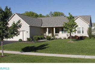 5674 Coneflower Dr, Grove City, OH 43123