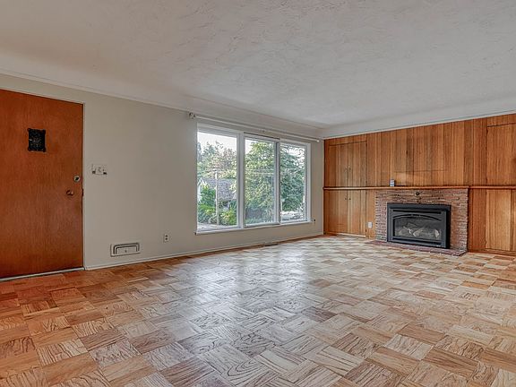 4th image of 7635 SW Capitol Hill Rd