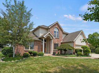 1026 Island Brooks Ln, Fort Wayne, IN 46845
