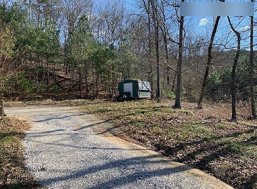 2nd image of 550 Holmes Drake Rd