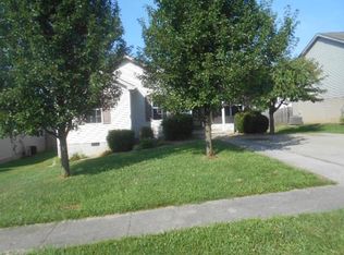 119 Hunter Ridge Dr, Lawrenceburg, KY 40342