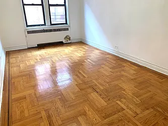 Rented by Tapiro Realty