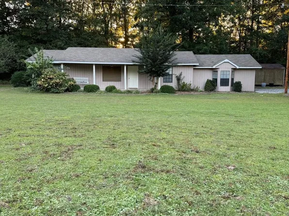 1385 Wingo Levee Rd, Greenfield, TN 38230