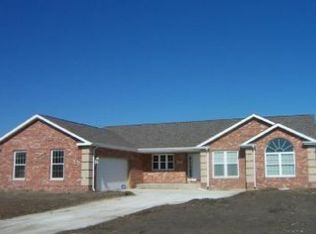 179 E Shenandoah Ct, Kouts, IN 46347