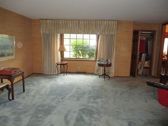 4th image of 1818 Dorwood Dr