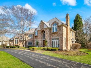 4480 Normandy Ct, Long Grove, IL 60047