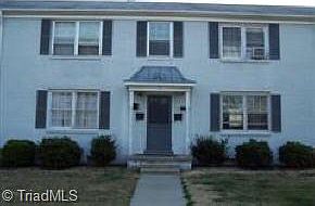 1st image of 1400 Roslyn Dr
