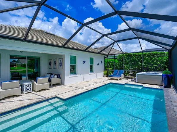 3633 Pilot Cir, Naples, FL 34120
