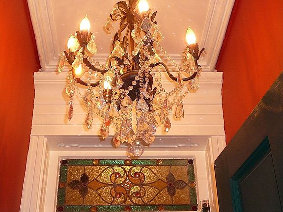 4th image of 1115 Marlborough St